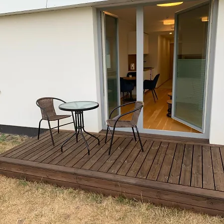 Apartament Tiiru 5 *