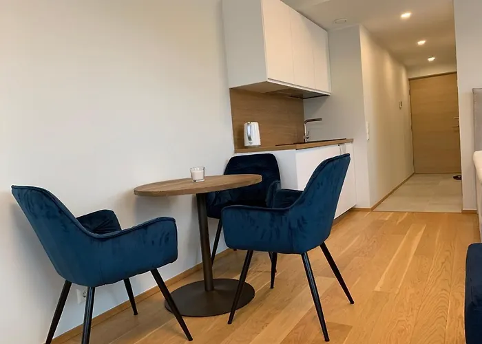 Tiiru 5 Παρνού